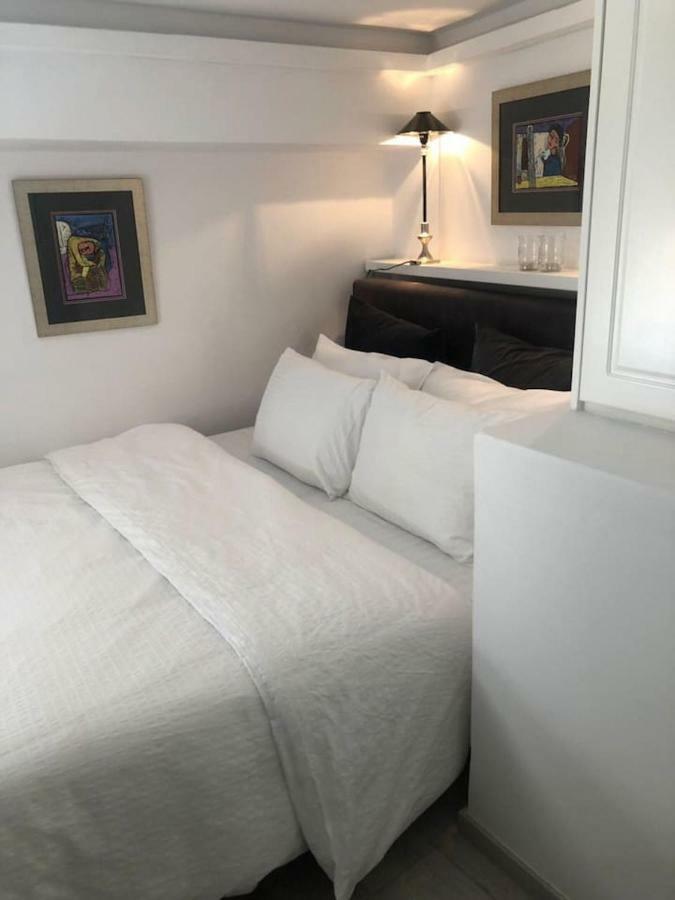 Anemomilos Jacuzzi Suite Corfu  Экстерьер фото