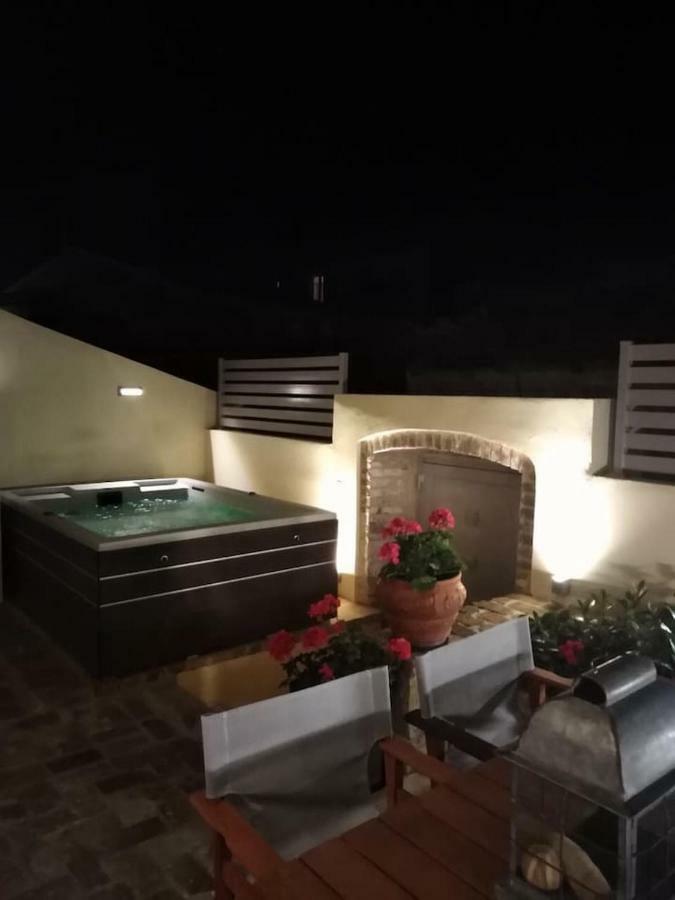 Anemomilos Jacuzzi Suite Corfu  Экстерьер фото